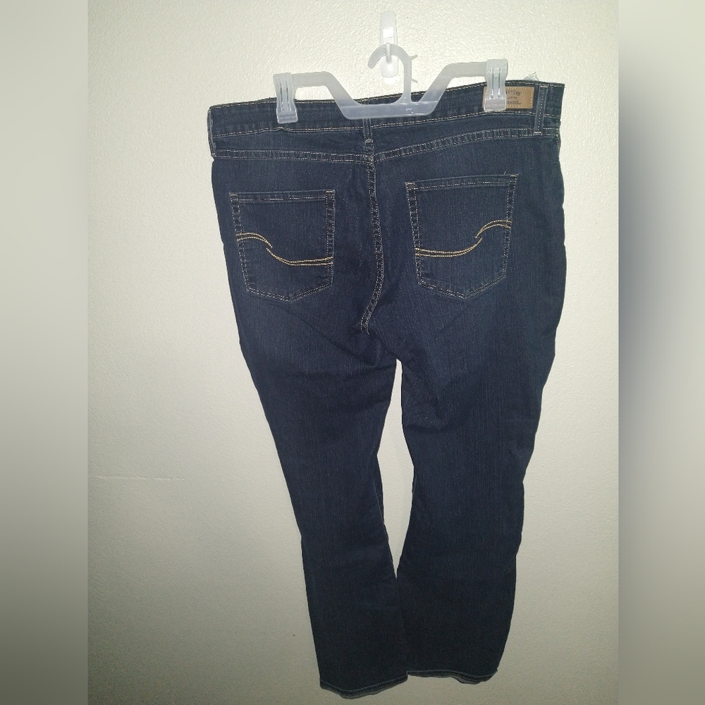 Size 16 - Picture 2 of 2